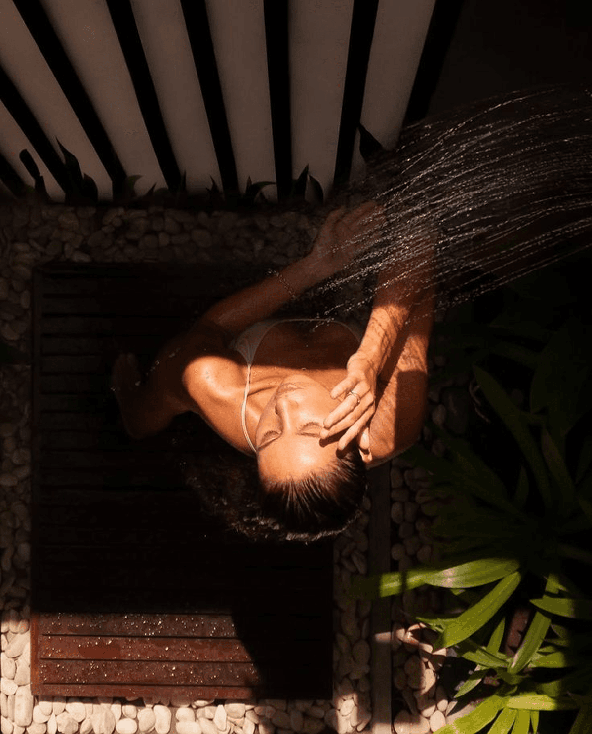 Rinsing in clean, filtered water